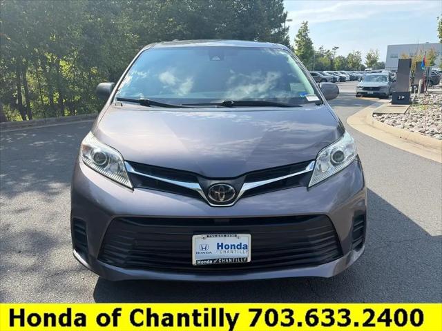 2020 Toyota Sienna LE