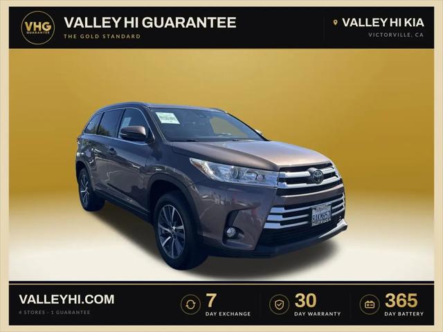 2017 Toyota Highlander XLE for sale in Victorville, CA