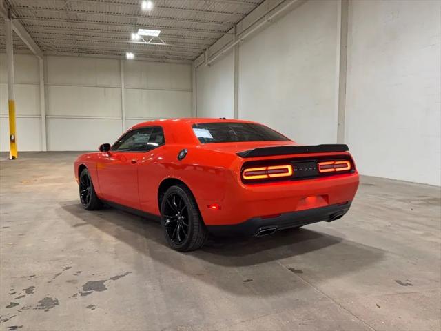 2017 Dodge Challenger SXT