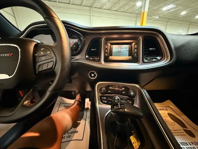 2017 Dodge Challenger SXT