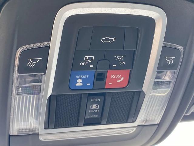 2020 Ram 1500 Limited Crew Cab 4x4 57 Box