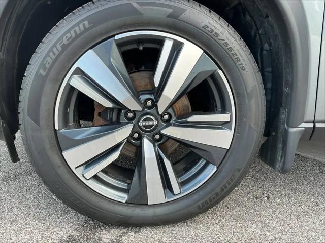 2023 Nissan Rogue SL Intelligent AWD