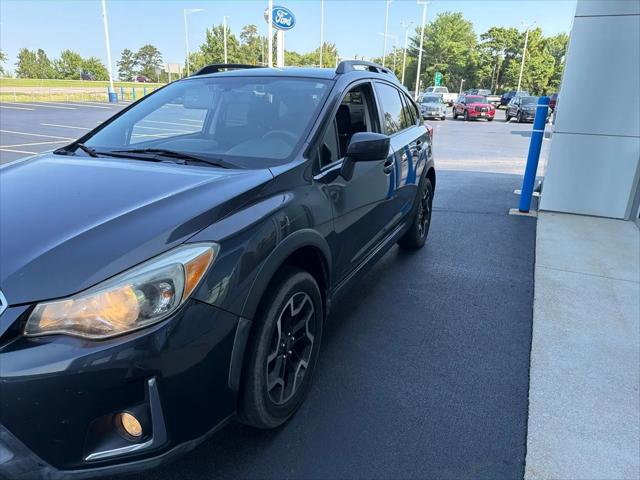 2017 Subaru Crosstrek 2.0i Premium for sale in O'Fallon, IL