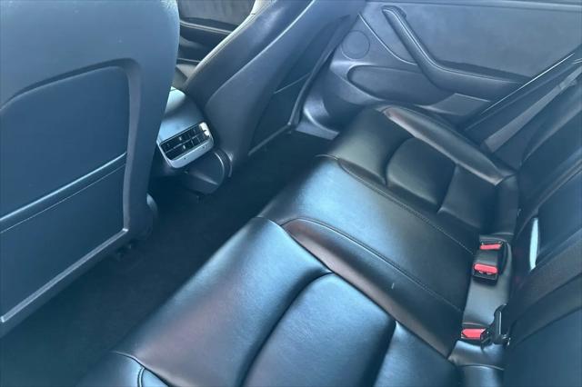 2022 Tesla Model 3 Rear-Wheel Drive