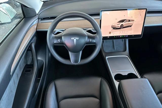 2022 Tesla Model 3 Rear-Wheel Drive