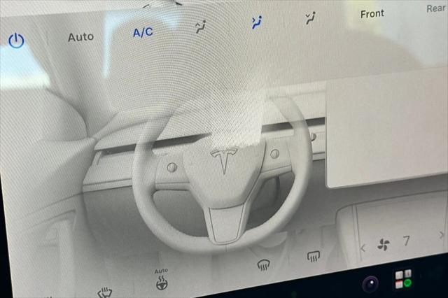 2022 Tesla Model 3 Rear-Wheel Drive