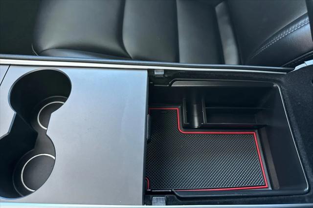 2022 Tesla Model 3 Rear-Wheel Drive
