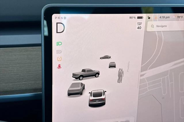 2022 Tesla Model 3 Rear-Wheel Drive