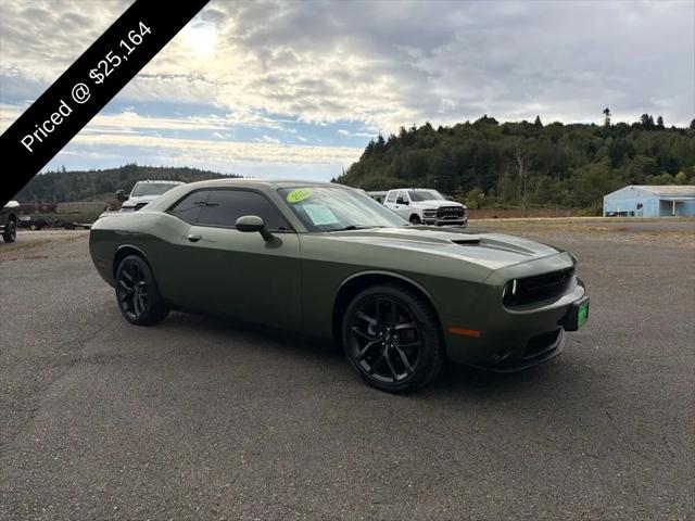 2022 Dodge Challenger SXT