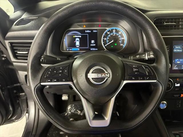 2025 Nissan LEAF S