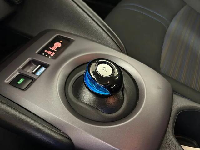 2025 Nissan LEAF S