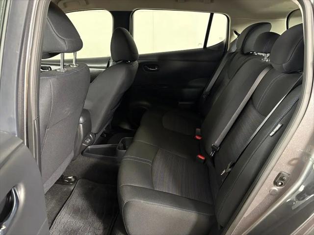 2025 Nissan LEAF S