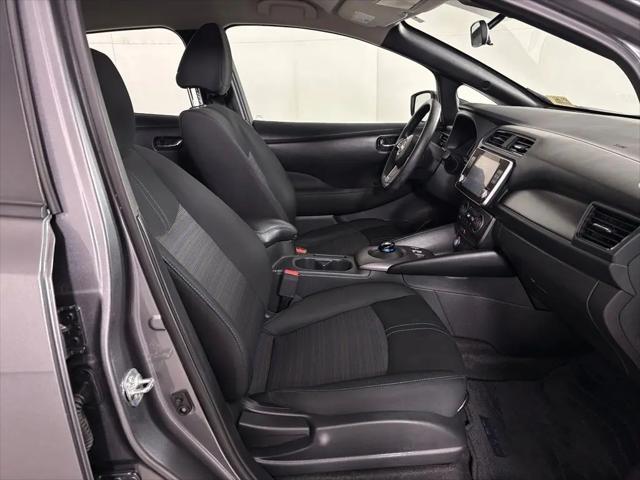 2025 Nissan LEAF S