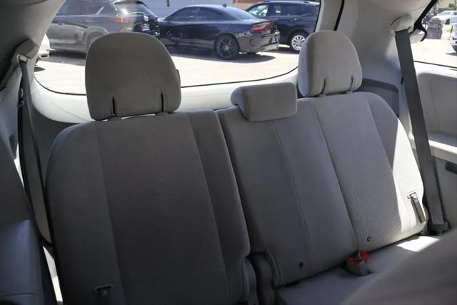 2014 Toyota Sienna LE V6 7 Passenger Mobility