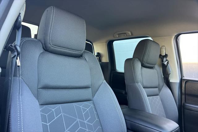 2026 Nissan Frontier Crew Cab SV 4x2