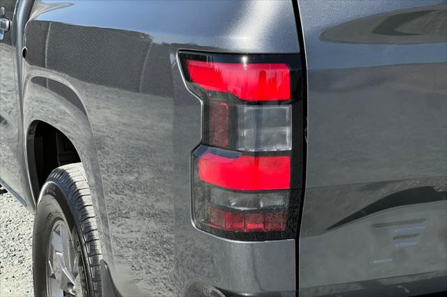 2026 Nissan Frontier Crew Cab SV 4x2