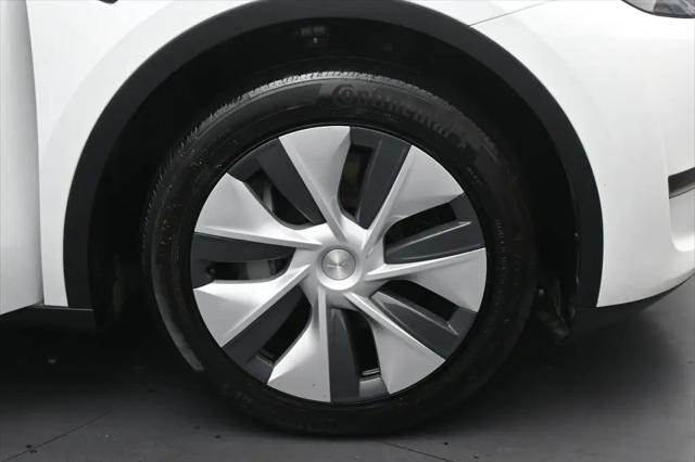 2024 Tesla Model Y Long Range Single Motor Rear-Wheel Drive