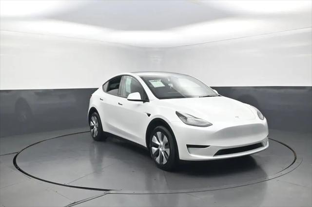 2024 Tesla Model Y Long Range Single Motor Rear-Wheel Drive