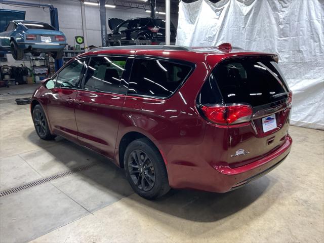 2020 Chrysler Pacifica AWD Launch Edition