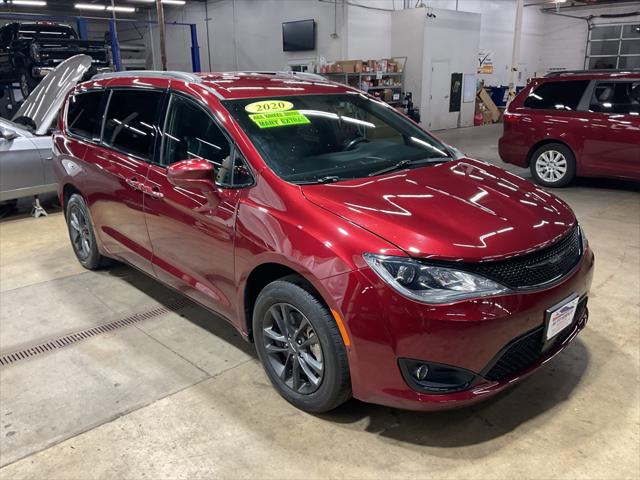 2020 Chrysler Pacifica AWD Launch Edition