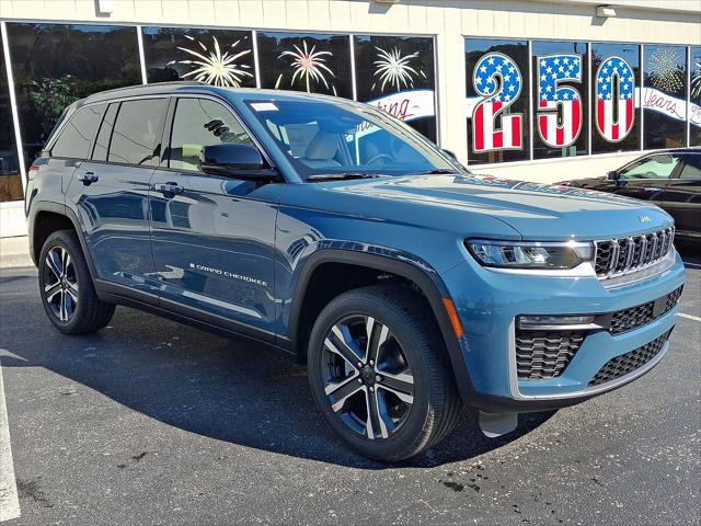 2027 Jeep Grand Cherokee GRAND CHEROKEE LIMITED 4X4