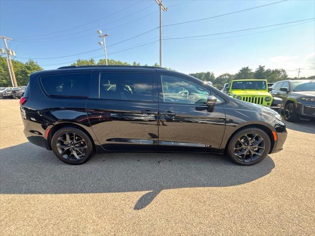 2022 Chrysler Pacifica Limited