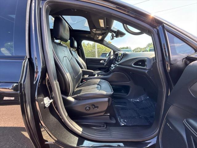 2022 Chrysler Pacifica Limited