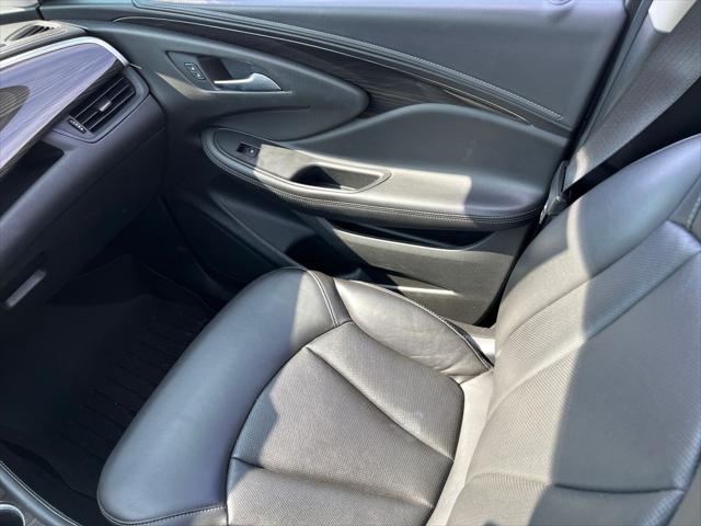 2020 Buick Envision AWD Essence
