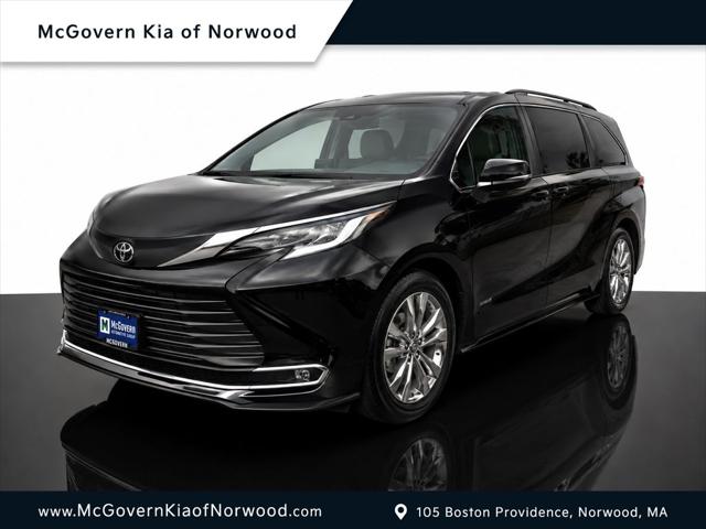 2021 Toyota Sienna XLE for sale in Norwood, MA