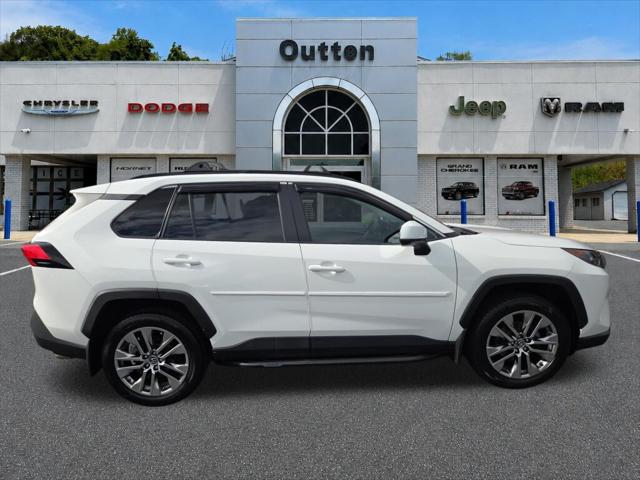 2019 Toyota RAV4 LE 2019 Toyota RAV4 LE