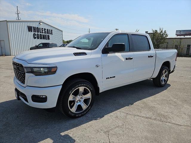 2026 RAM 1500 Express Crew Cab 4x4 57 Box