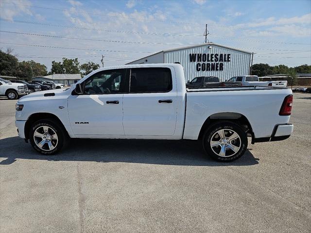 2026 RAM 1500 Express Crew Cab 4x4 57 Box