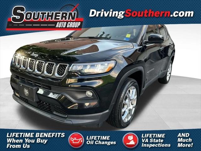 2023 Jeep Compass Latitude Lux FWD 2023 Jeep Compass Latitude Lux FWD