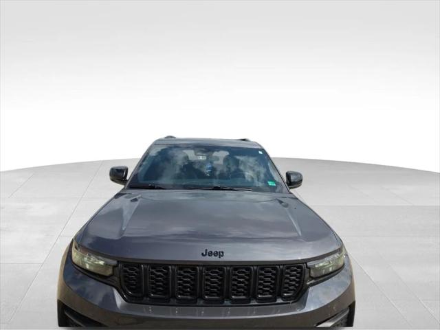 2023 Jeep Grand Cherokee Altitude 4x4 2023 Jeep Grand Cherokee Altitude 4x4