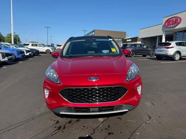 2020 Ford Escape Titanium