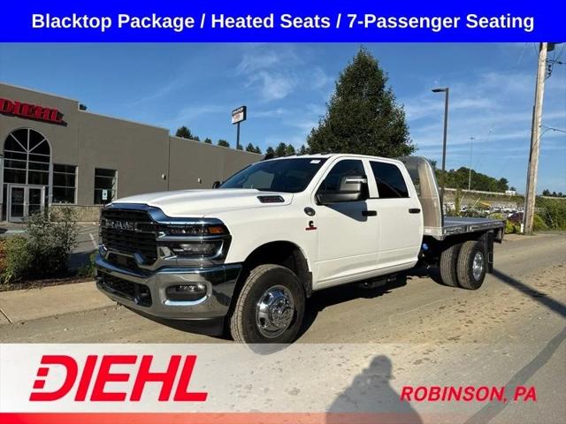 2026 RAM Ram 3500 Chassis Cab RAM 3500 TRADESMAN CREW CAB CHASSIS 4X4 60 CA 2026 RAM Ram 3500 Chassis Cab RAM 3500 TRADESMAN CREW CAB CHASSIS 4X4 60 CA