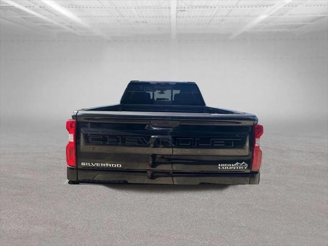 2022 Chevrolet Silverado 1500 LTD 4WD Crew Cab Short Bed High Country
