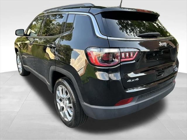 2023 Jeep Compass Latitude Lux FWD 2023 Jeep Compass Latitude Lux FWD