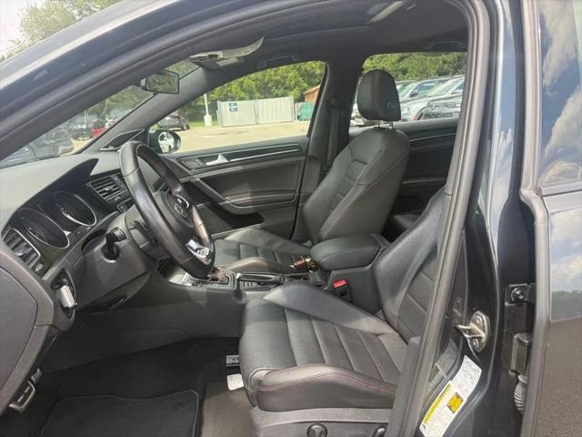 2017 Volkswagen Golf GTI Autobahn 4-Door 2017 Volkswagen Golf GTI Autobahn 4-Door