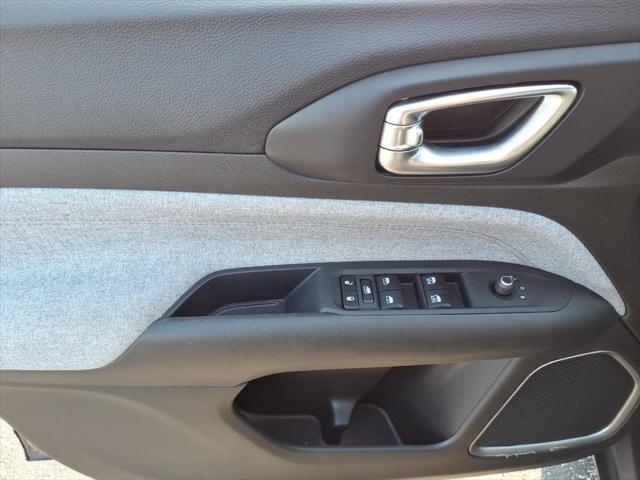2024 Jeep Compass Latitude Lux FWD