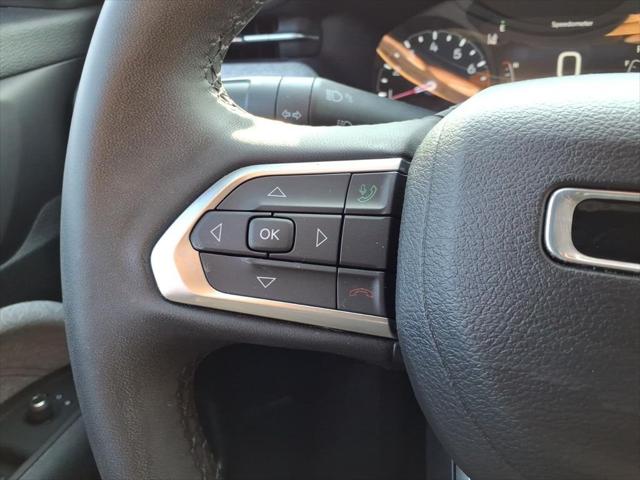 2024 Jeep Compass Latitude Lux FWD