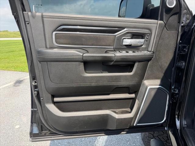 2022 Ram 2500 Laramie Crew Cab 4x4 64 Box
