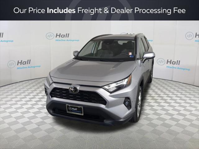 2022 Toyota RAV4 XLE Premium 2022 Toyota RAV4 XLE Premium