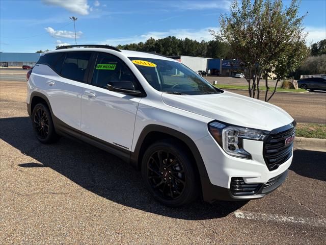 2024 GMC Terrain FWD SLE