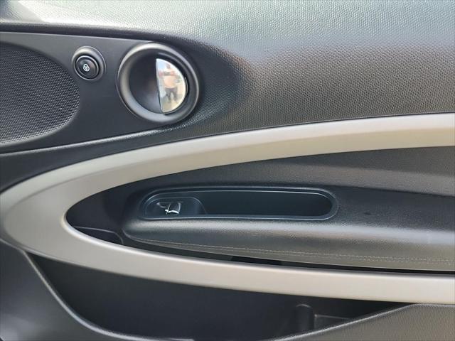2015 MINI Paceman Cooper
