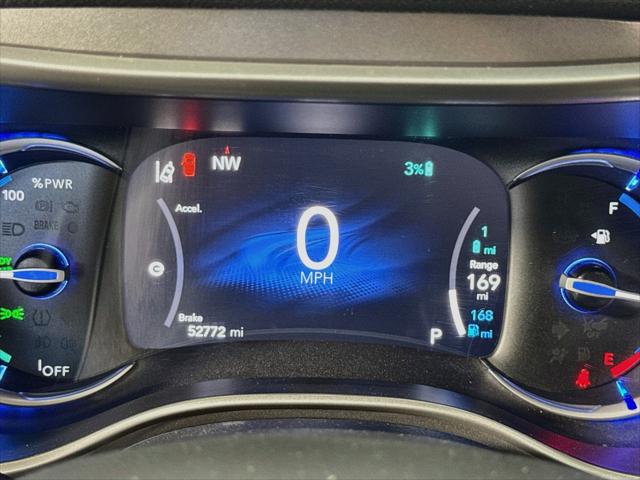 2023 Chrysler Pacifica Hybrid Touring L