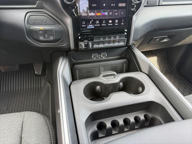 2026 Ram 2500 Big Horn Crew Cab 4x4 64 Box