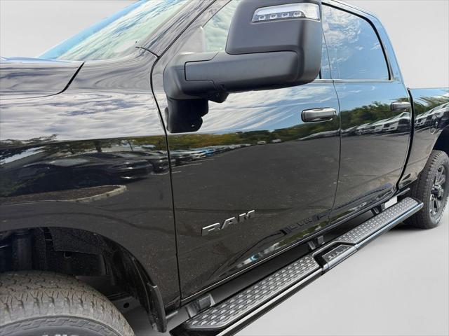 2026 Ram 2500 Big Horn Crew Cab 4x4 64 Box