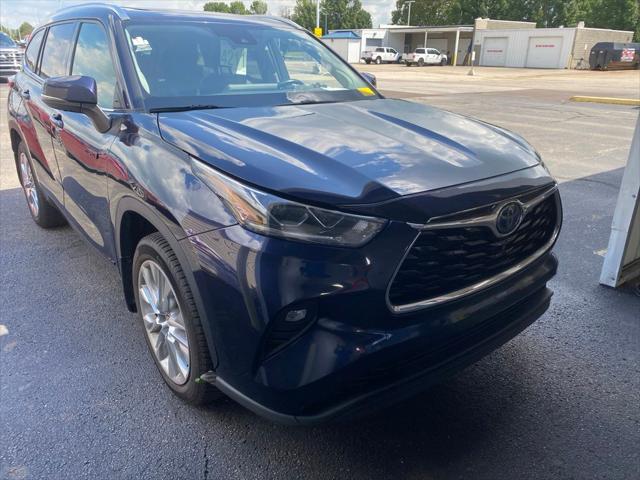 2021 Toyota Highlander Hybrid Limited for sale in Groveport, OH