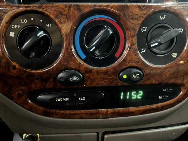 2000 Toyota Tundra LTD V8